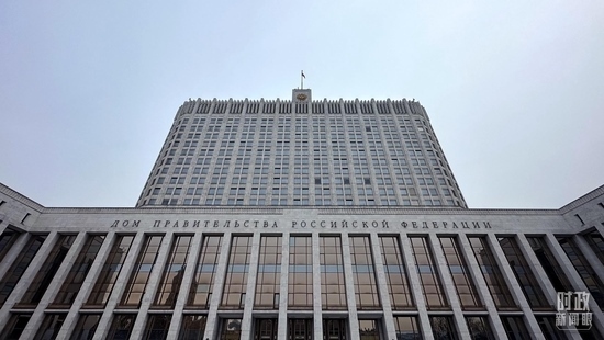 △俄羅斯聯(lián)邦政府大廈。（總臺央視記者范一鳴拍攝）