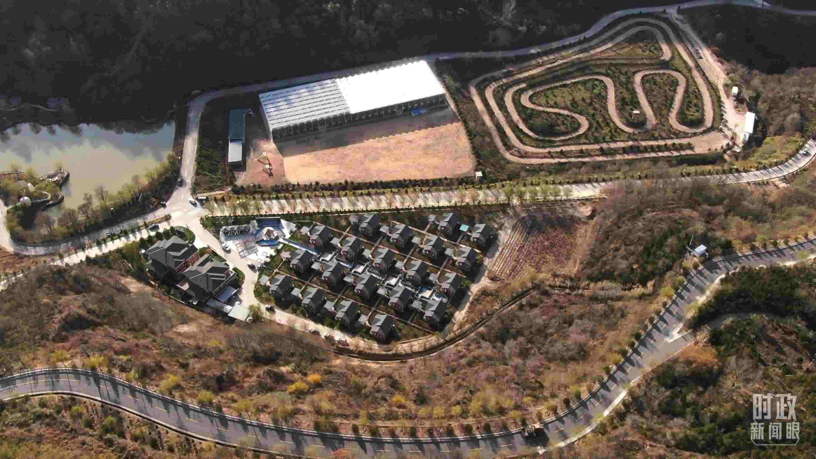 △延安市安塞區(qū)高橋鎮(zhèn)南溝村。2022年10月，總書記曾到這里考察調(diào)研。（總臺記者劉海濤、錢金庫拍攝）