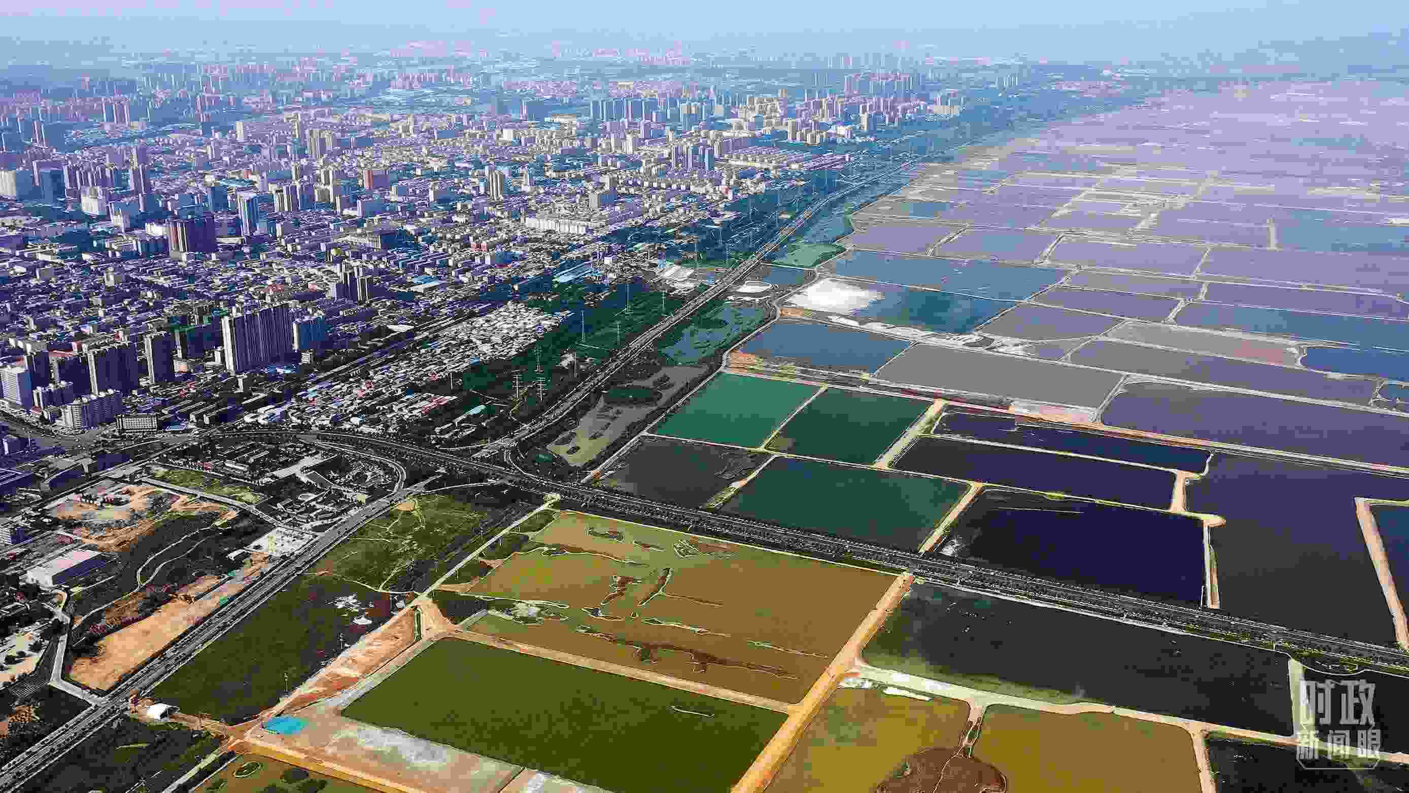 △俯瞰山西運城。（總臺記者裴大偉、康曉宇拍攝）