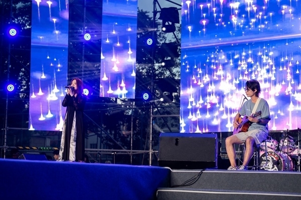 歌會(huì)現(xiàn)場(chǎng)。人民網(wǎng)記者 翁奇羽攝
