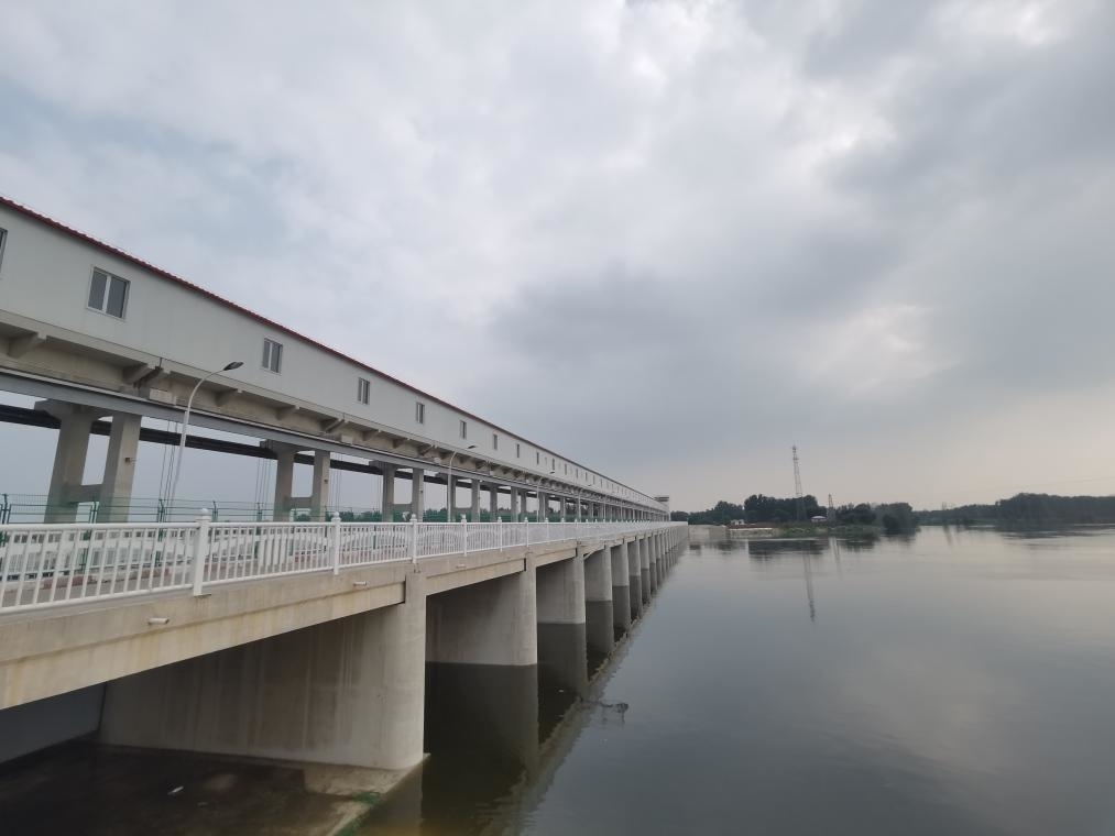 圖為獨流減河進洪南閘。新華社記者 劉惟真 攝