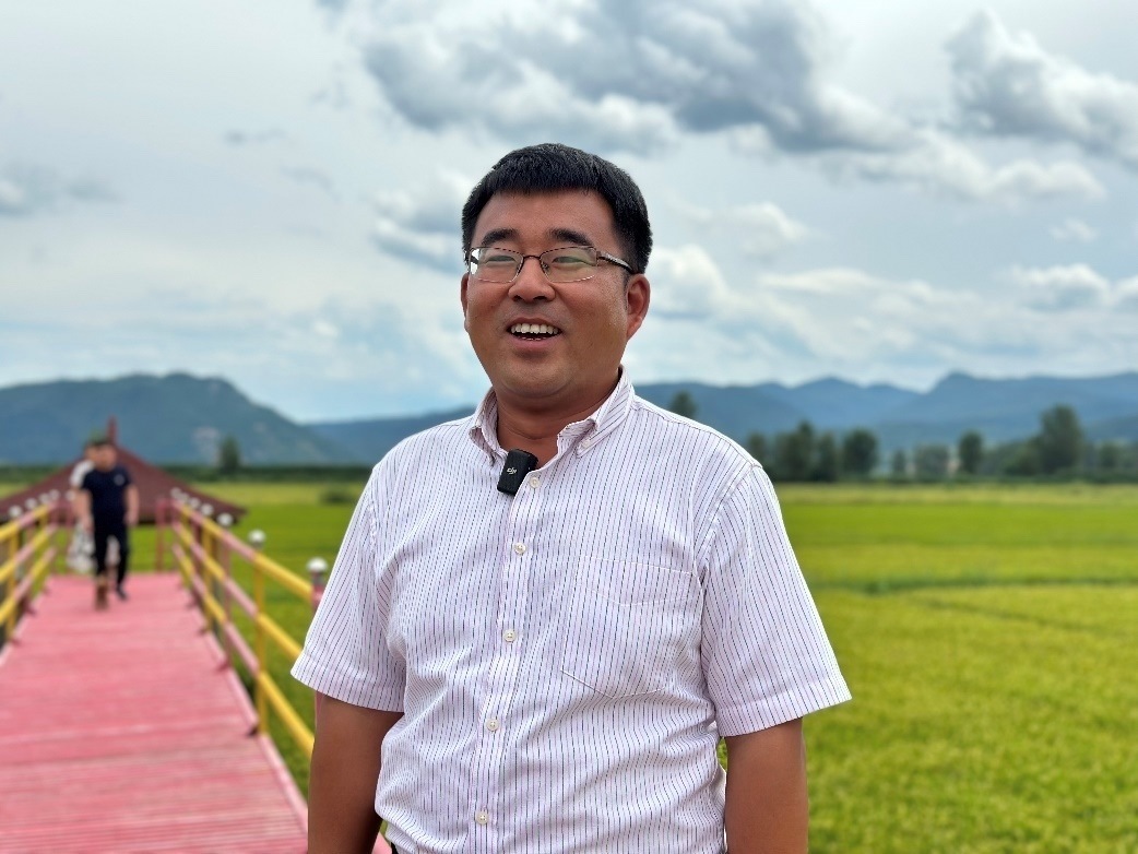 和龍市東城鎮(zhèn)光東村村書記金憲。人民網(wǎng)記者 金洪花 攝