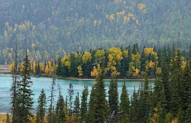 禾木景區(qū)。中國鐵路烏魯木齊局集團有限公司供圖