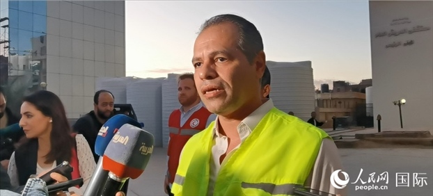 埃及衛(wèi)生部官員艾哈邁德·馬赫迪在接受記者采訪。人民網(wǎng)記者 沈小曉攝