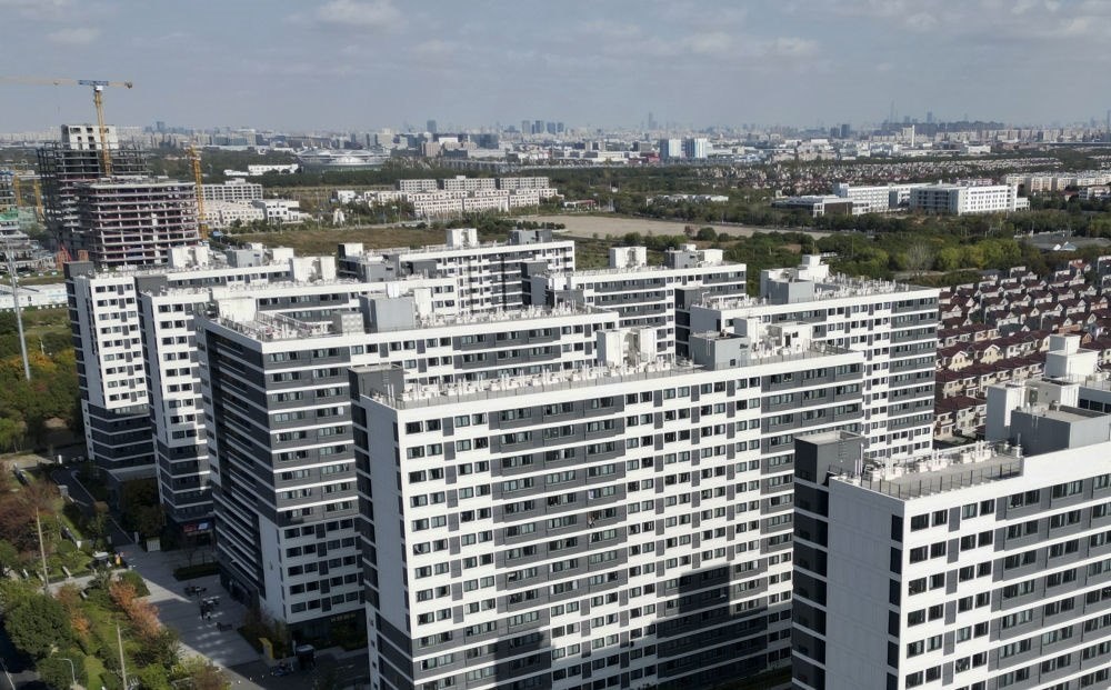 社區(qū)外景（無人機照片）。