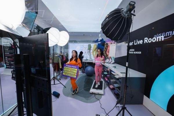 “活在自我設(shè)計的經(jīng)濟模型中”——起底美西方“預(yù)期綁架”套路