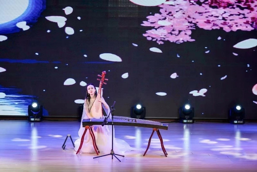 聯(lián)歡晚會(huì)現(xiàn)場。（主辦方供圖）