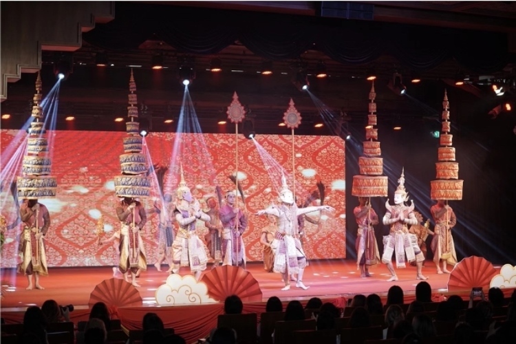 圖為2024“歡樂春節(jié)”中泰互致新春賀辭活動(dòng)現(xiàn)場(chǎng)。 中國駐泰國大使館文化處供圖