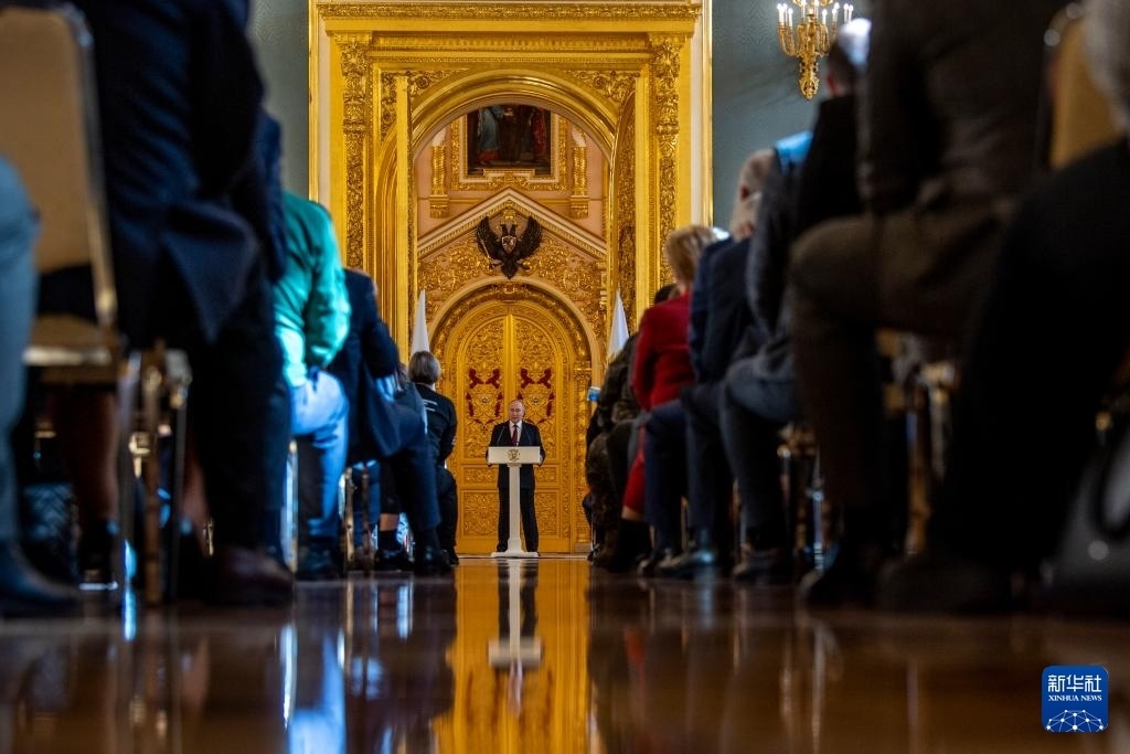 3月20日，俄羅斯總統(tǒng)普京在莫斯科克里姆林宮與其競(jìng)選團(tuán)隊(duì)代表舉行見面會(huì)。新華社記者 曹陽(yáng) 攝