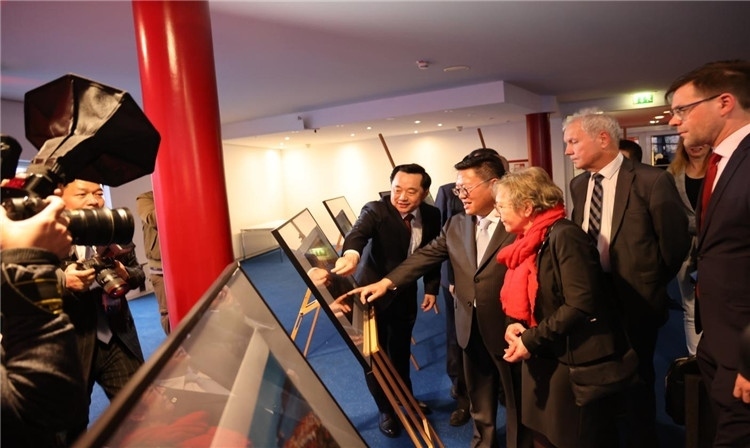 “絲路明珠--杜伊斯堡上海電影周”開幕。依琳攝