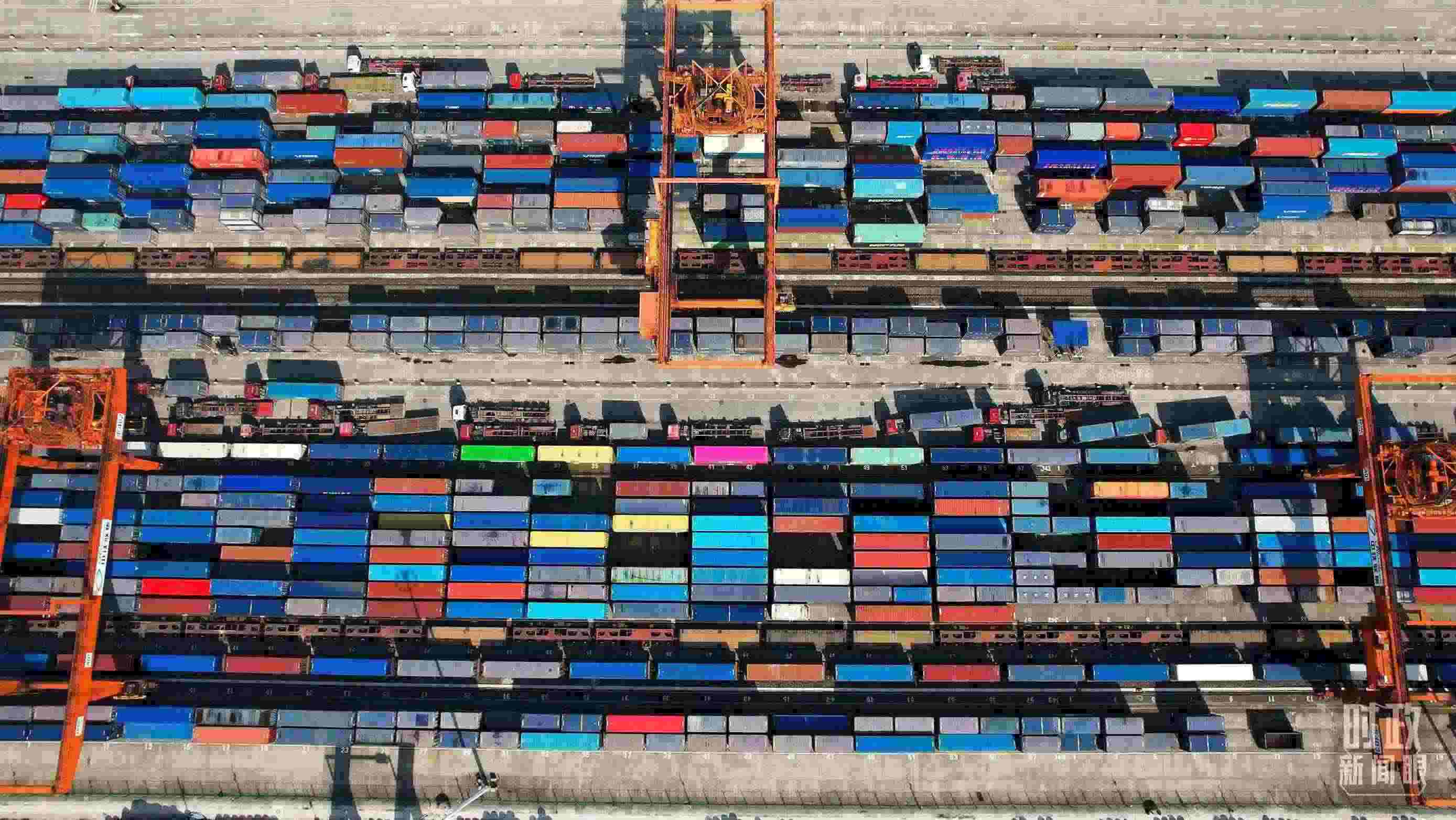 △重慶國(guó)際物流樞紐園區(qū)。（總臺(tái)央視記者范凱拍攝）