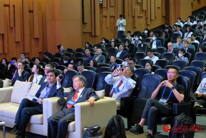 會(huì)議現(xiàn)場(chǎng)。人民網(wǎng)記者 白元琪攝