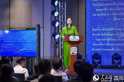 中國(guó)駐泰國(guó)大使館公使銜參贊常禹萌致辭。（普拉維攝）