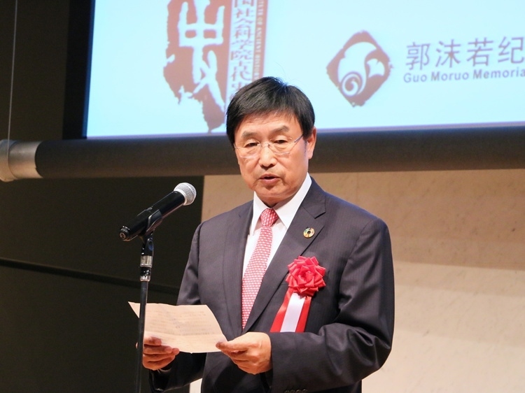 日中友好會(huì)館中國代表理事黃星原致辭。人民網(wǎng) 許可攝