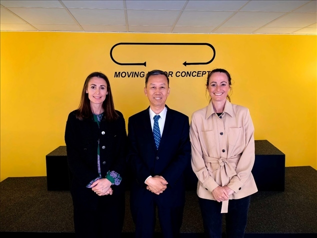 中國(guó)駐瑞典大使崔愛(ài)民應(yīng)邀參訪瑞典牧夫樂(lè)公司。中國(guó)駐瑞典大使館供圖