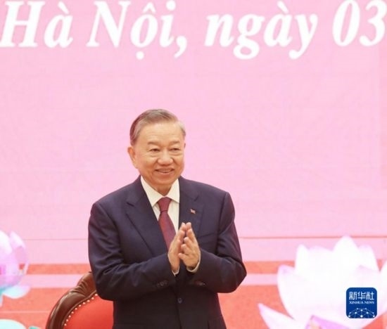 8月3日，在越南河內(nèi)，蘇林出席新聞發(fā)布會(huì)。新華社/越通社