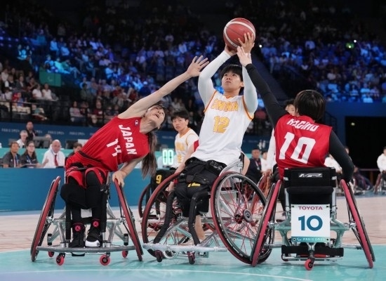 巴黎殘奧會｜“撞車、摔倒，我們都習慣了”