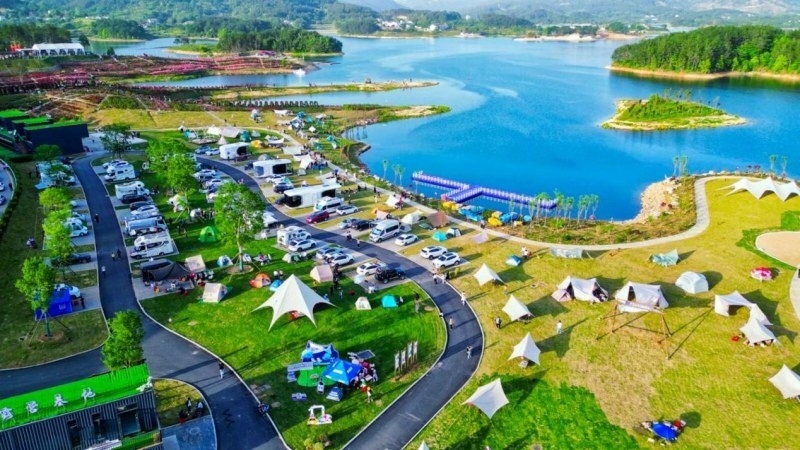 牛車(chē)河月亮灣露營(yíng)基地。受訪方供圖