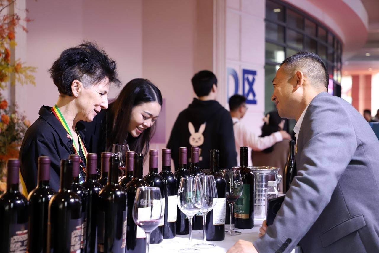 第五屆華僑進口商品博覽會在浙江青田開幕。新華社記者 張曉潔 攝