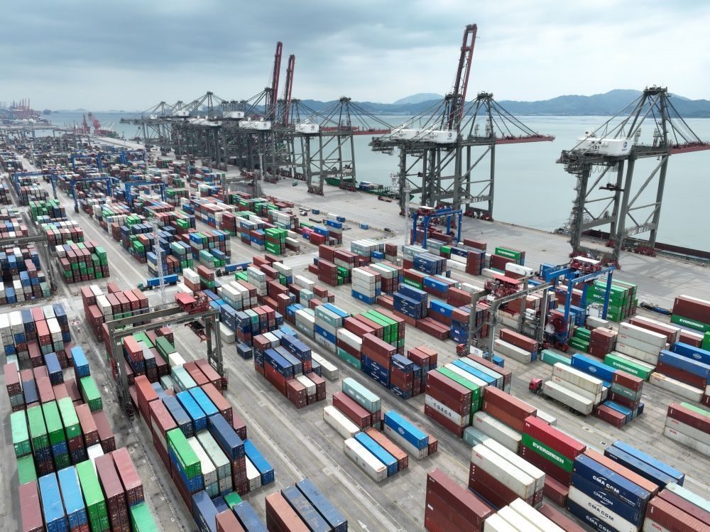 這是中國(guó)（福建）自由貿(mào)易試驗(yàn)區(qū)廈門(mén)片區(qū)內(nèi)的廈門(mén)遠(yuǎn)海碼頭（2024年9月5日攝）。