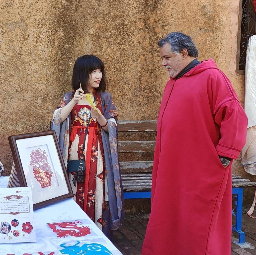 中國文化產(chǎn)品介紹。拉巴特中國文化中心供圖