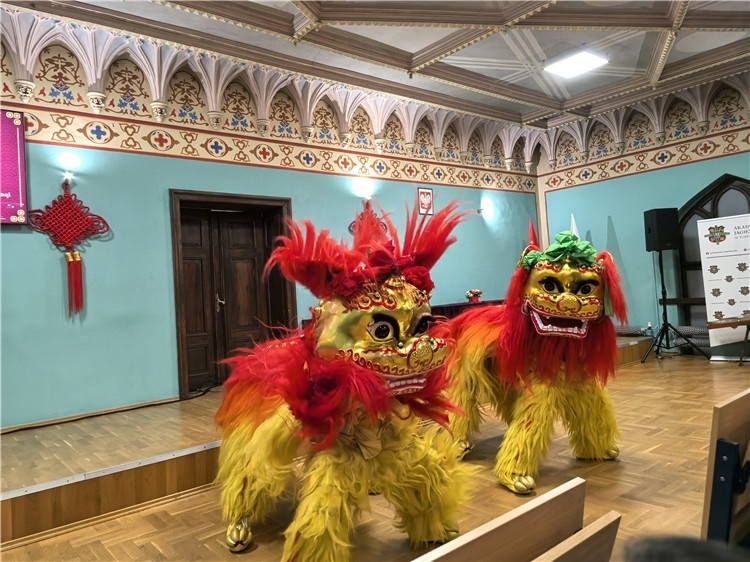 托倫雅蓋隆學(xué)院禮堂巡演現(xiàn)場。主辦方供圖。