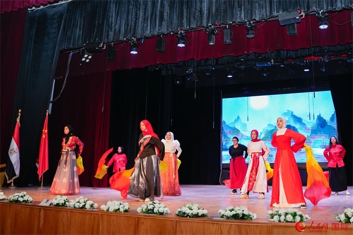 新春慶典活動現(xiàn)場。人民網(wǎng) 塔里克·易卜拉欣攝