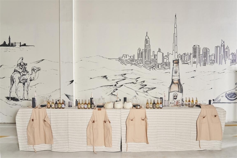 工廠內(nèi)設(shè)有互動區(qū)，參觀訪客可以親手制作麥芽飲料，受訪對象供圖