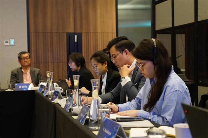 分享會現(xiàn)場，中馬兩國記者認真記錄。林俊揚攝