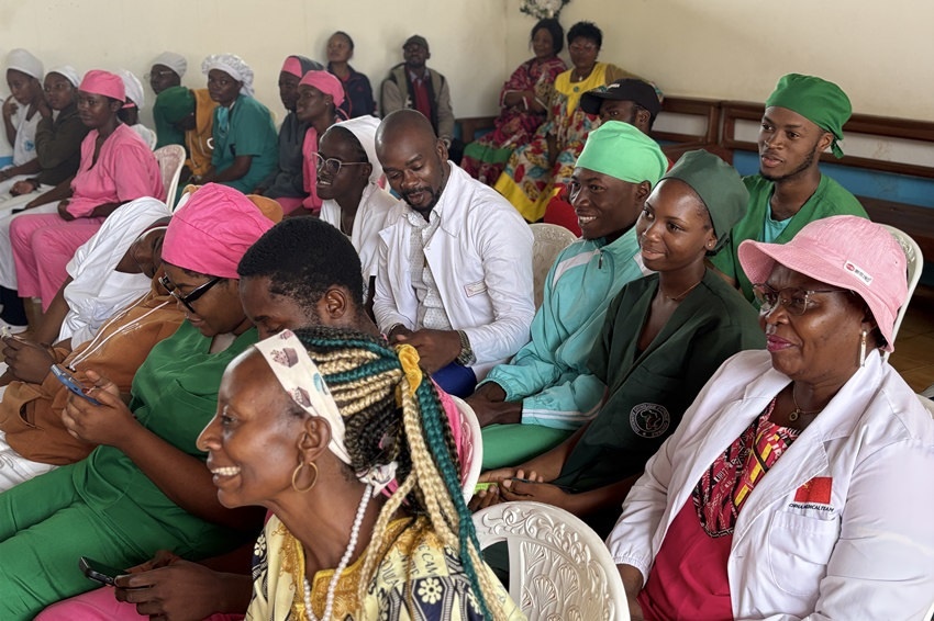 【2】圖為活動現(xiàn)場。中國（山西）第24批援喀麥隆姆巴爾馬尤醫(yī)療隊 供圖