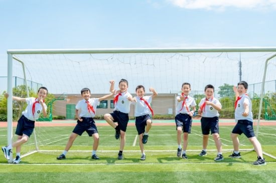 重慶高新區(qū)學(xué)子。